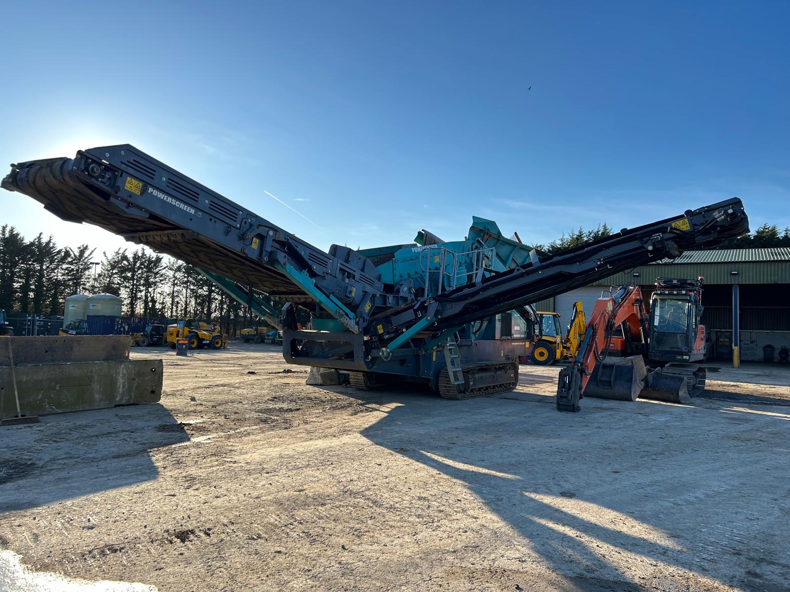 2015 Powerscreen Warrior 1400X