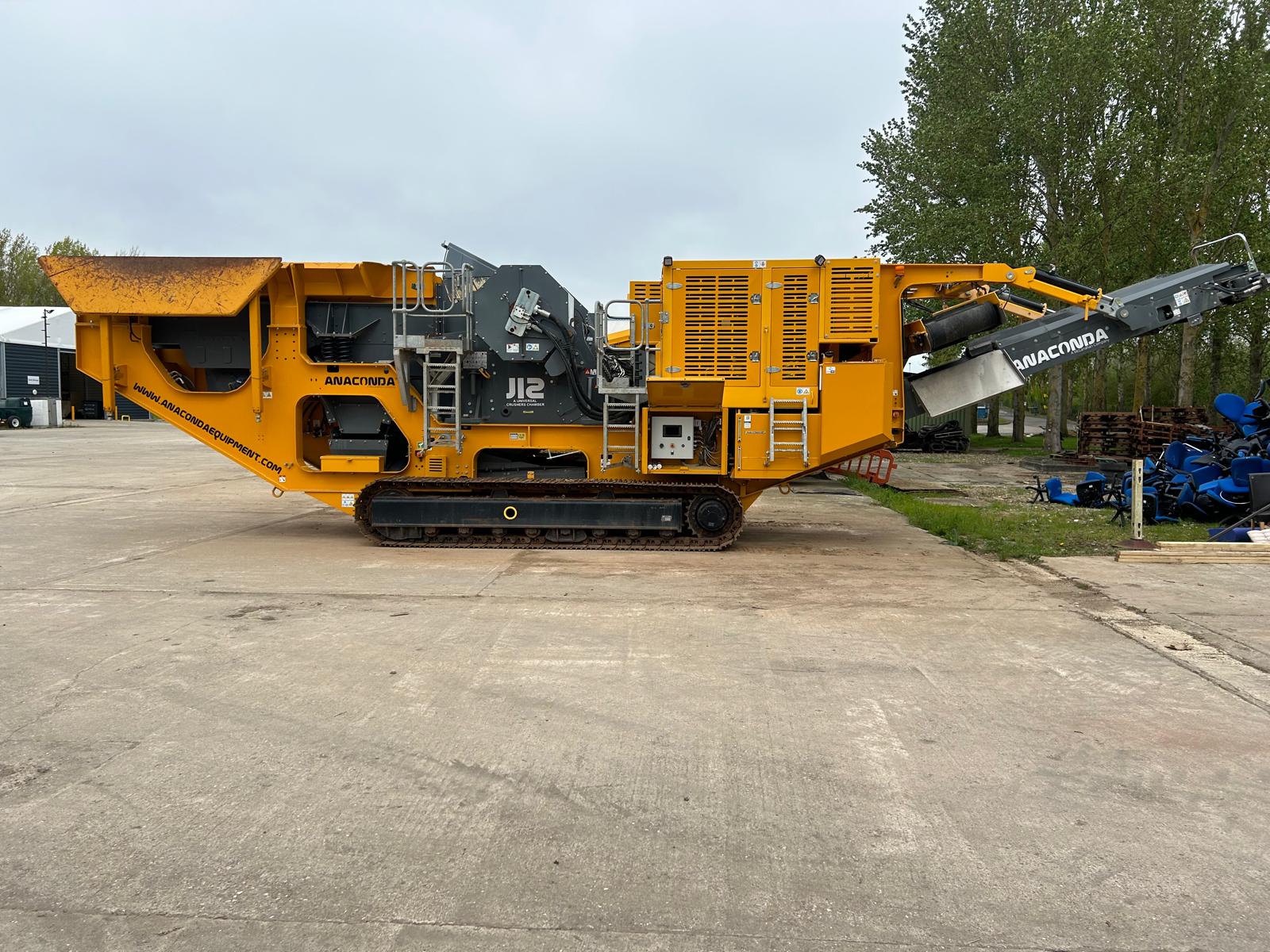 2023 Anaconda J12(335hr)